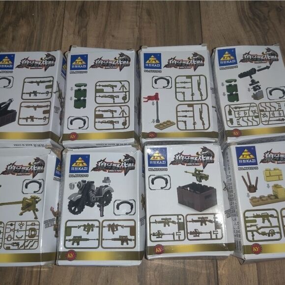 KAZI Wolf's Fang Building Blocks Army Men Set Of 8 - Picture 6 of 9